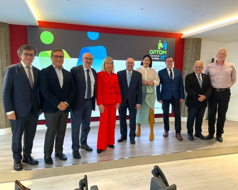 coorm optom ester mainar andreu